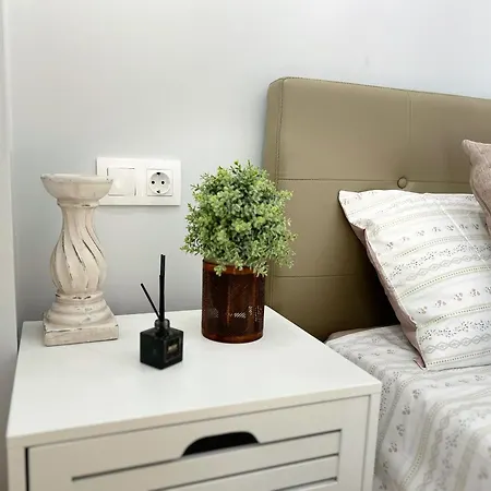 Near Acropolis New 2 Bedrooms In Koukaki Apartment Athens